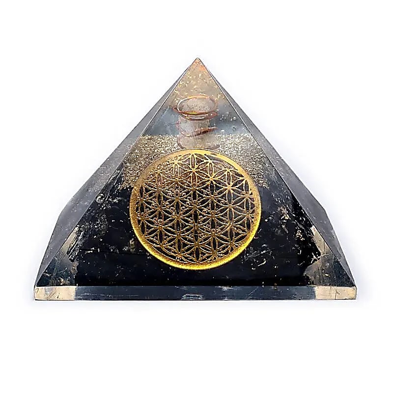 Pyramide orgonite en cristal à pointes de tourmaline noire avec fleur de vie