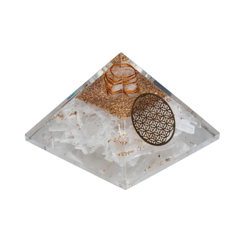 Orgonite pyramide sélénite fleur de vie