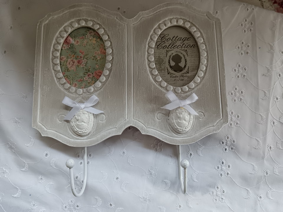 Cadre avec patère shabby