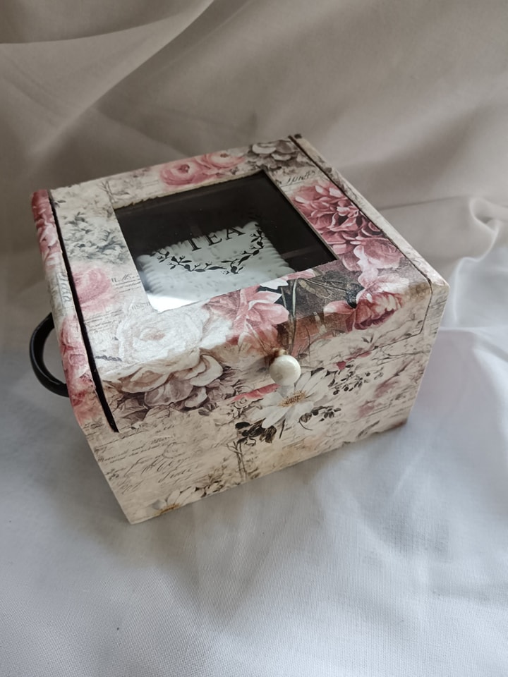 Boîte à thé