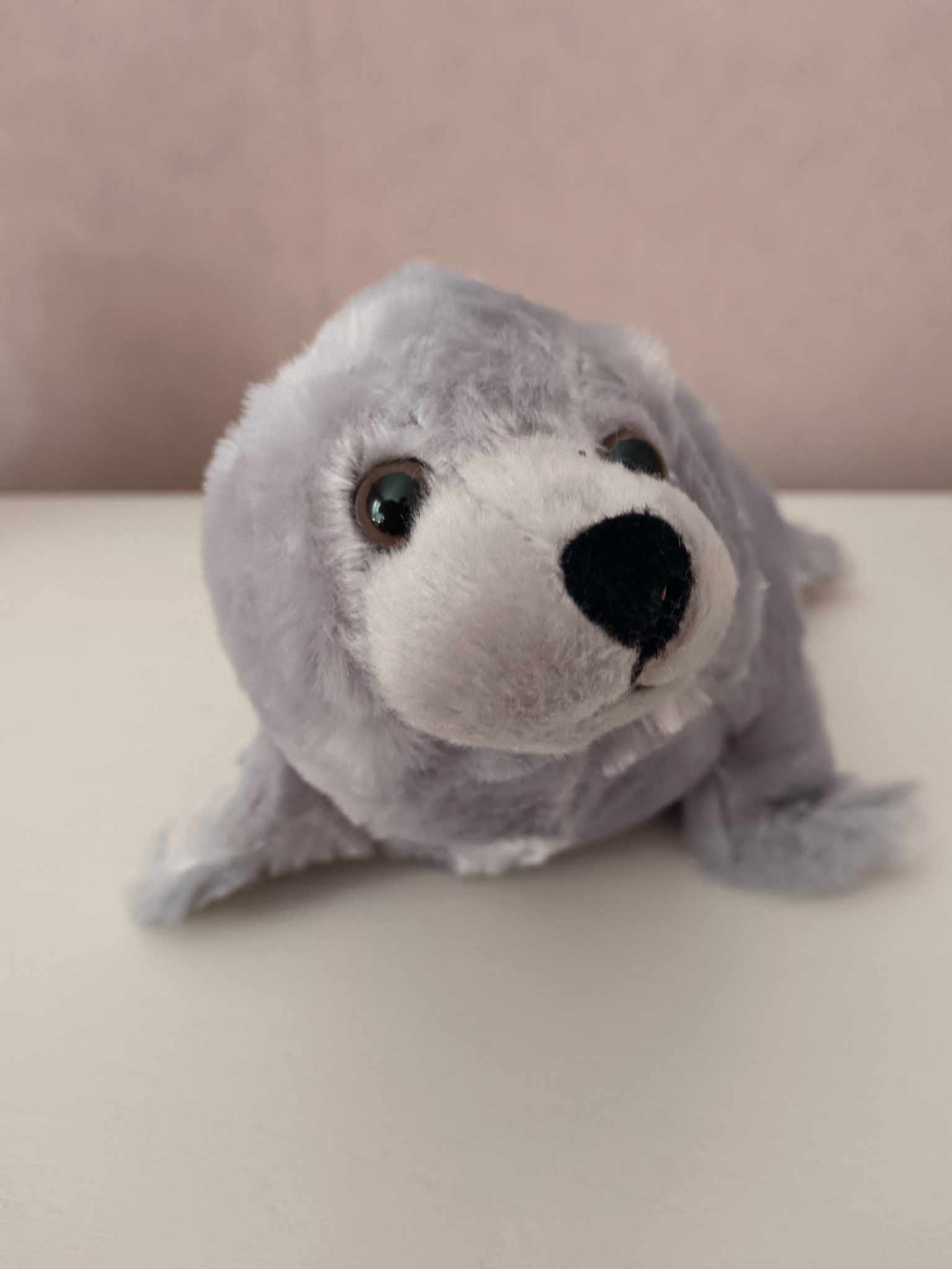 Peluche phoque gris