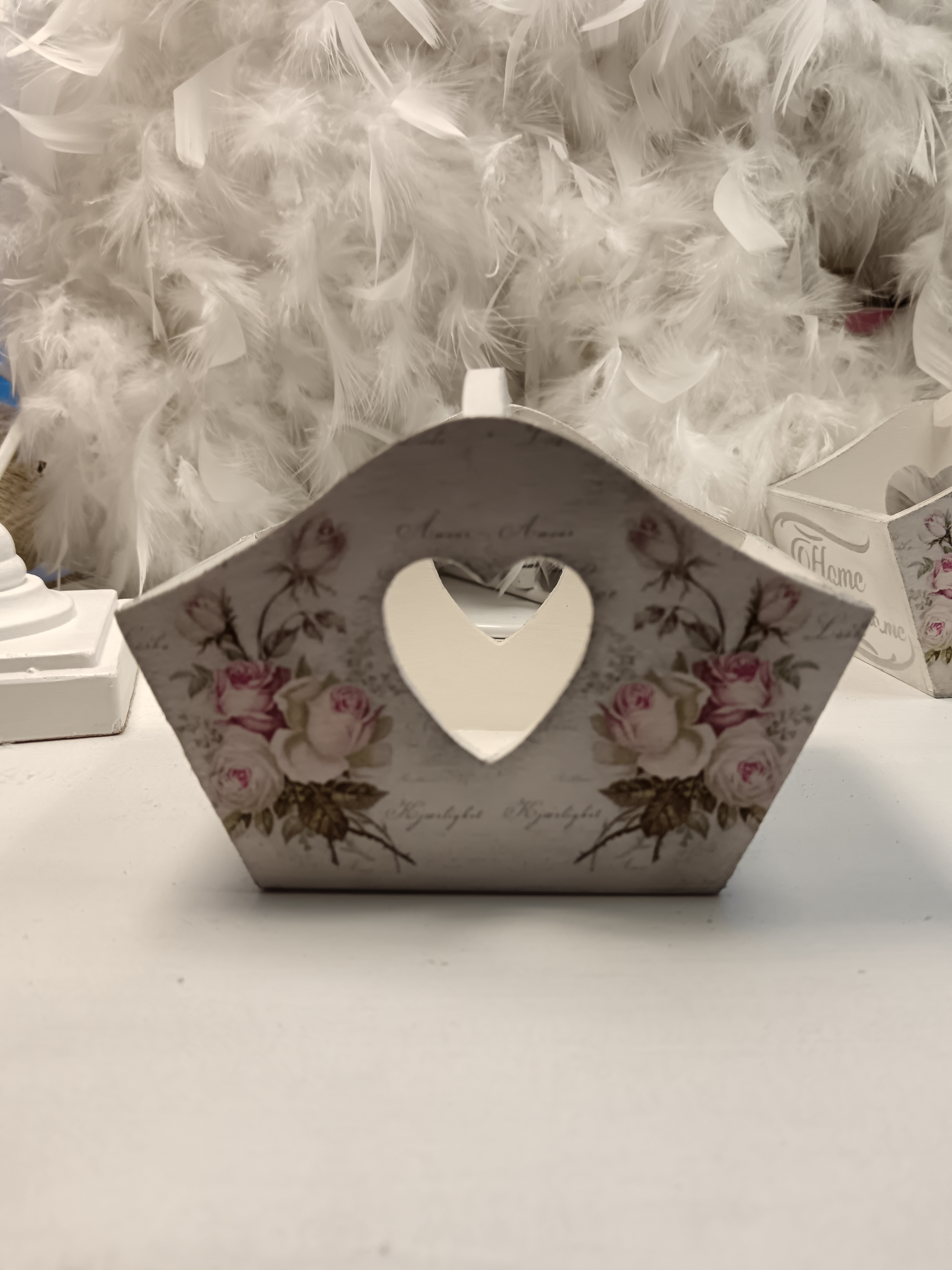 Panier anse découpe cœur