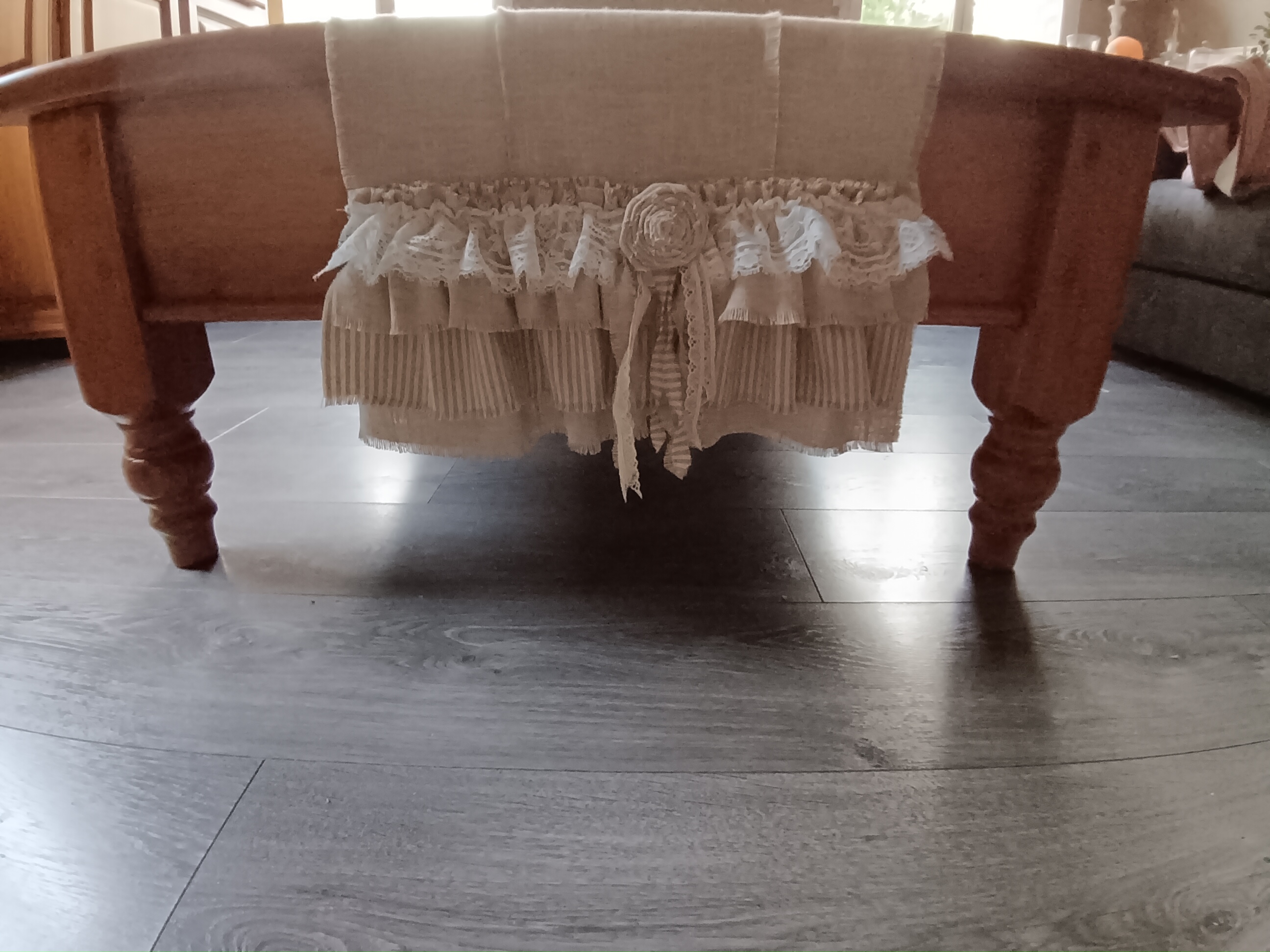 Chemin/centre de table shabby-vintage 