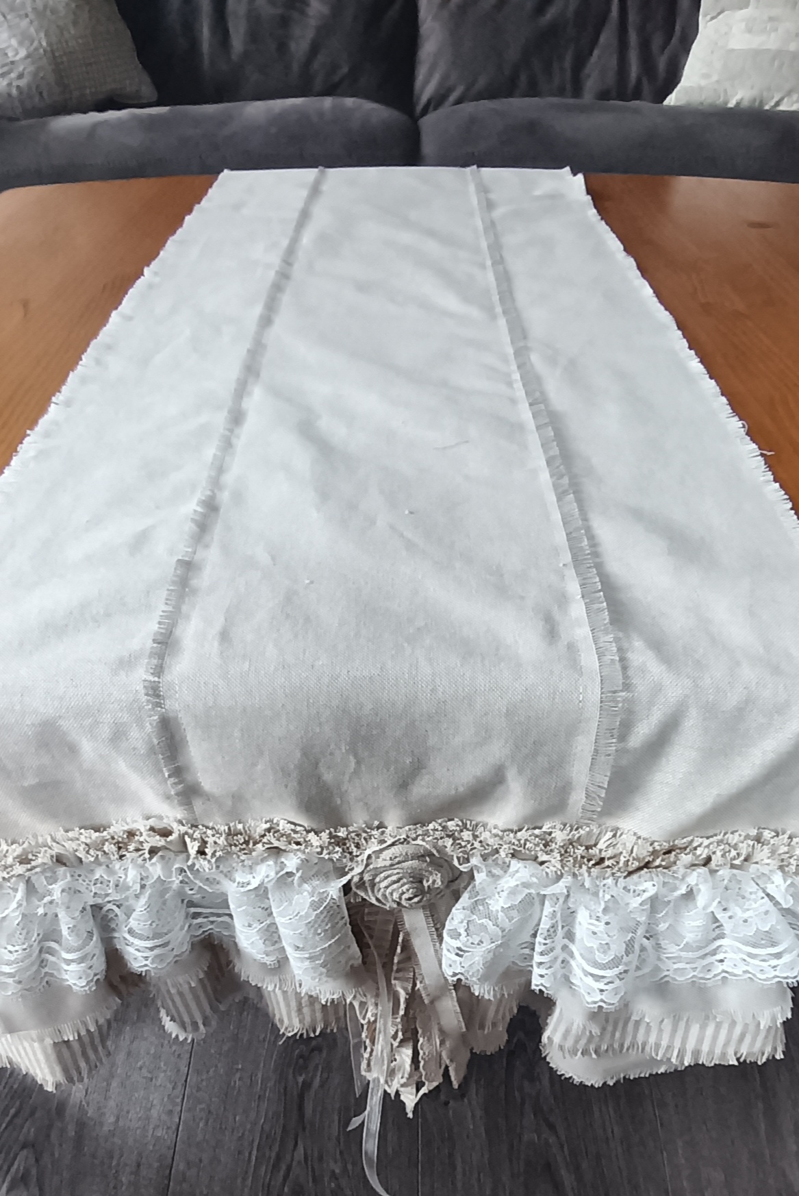 Chemin /centre de table shabby vintage 