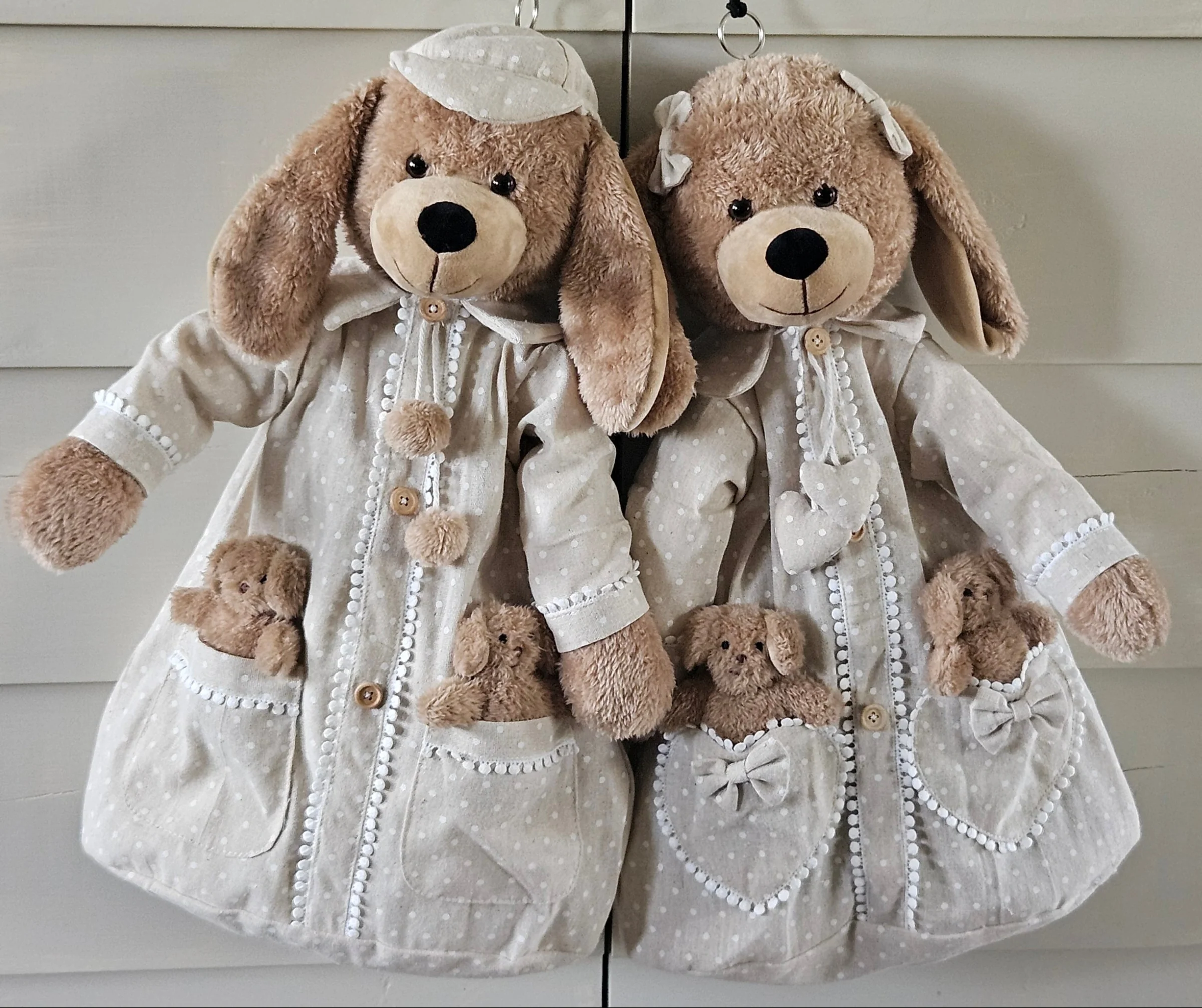 Peluche range-pyjama chien