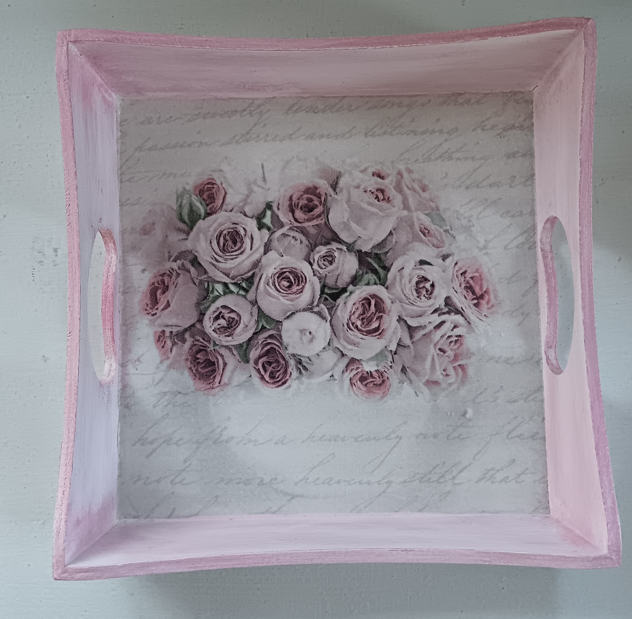 Plateau modèle "Bouquet boutons de roses" 