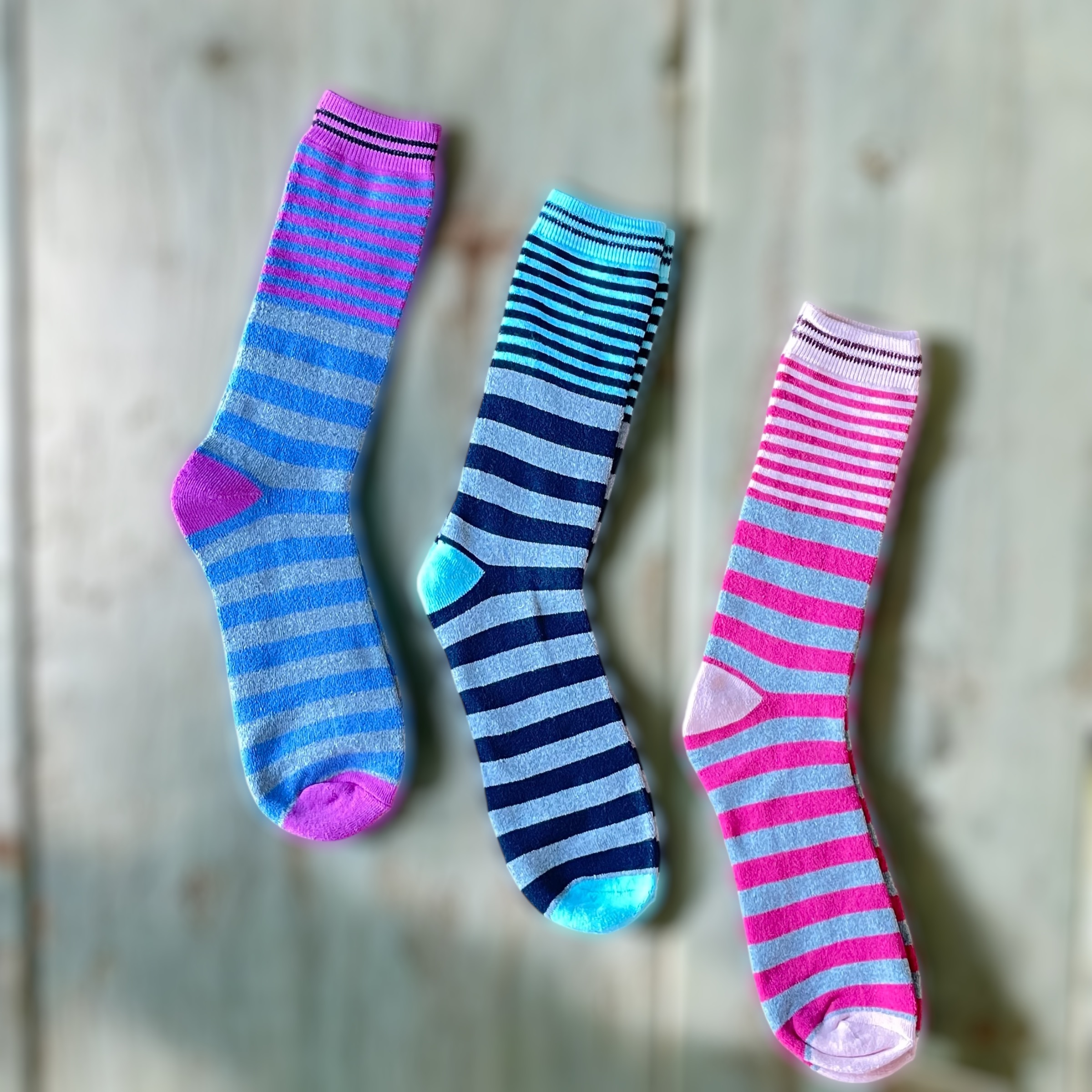 Exquisite Elegance Cosy Thermal Warm Stripe Design Socks 🧦