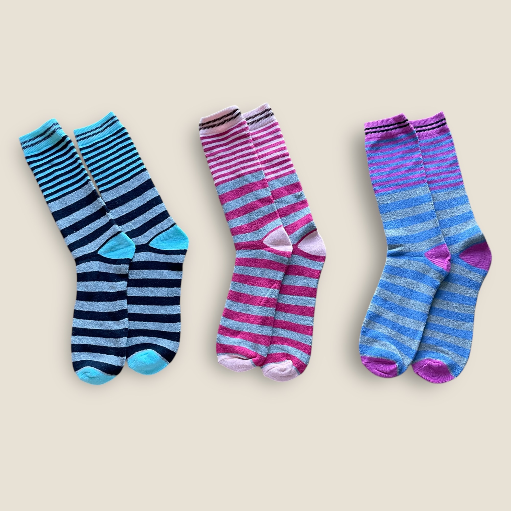 Exquisite Elegance Cosy Thermal Warm Stripe Design Socks 🧦