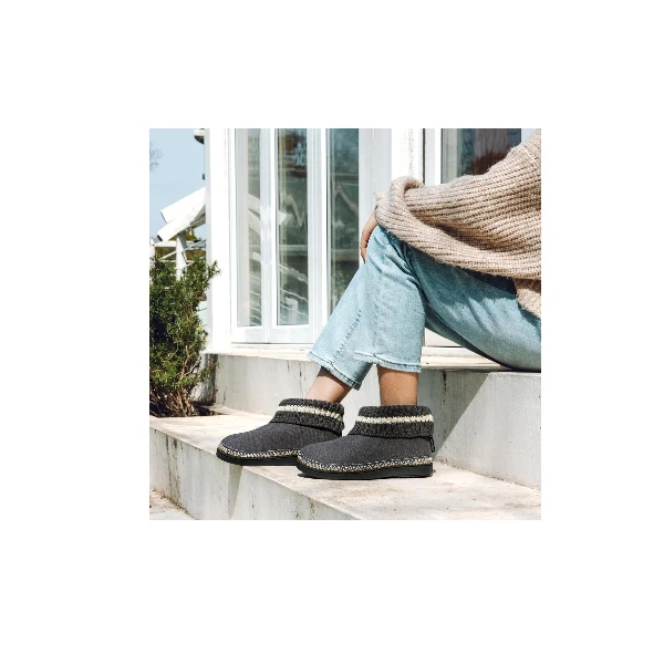 EverFoams Women's Bootie Slippers 