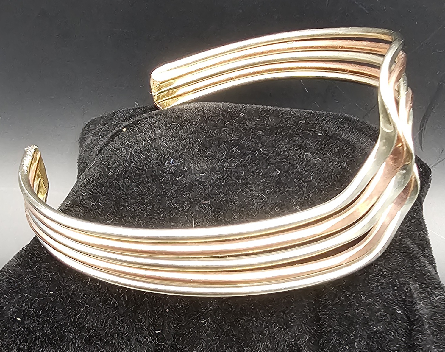 Elegant Wave Copper & Brass Bracelet