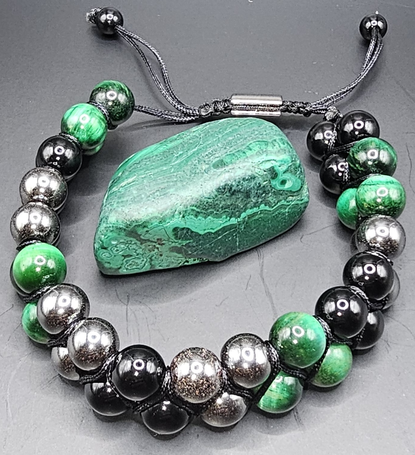 Hematite, Malachite, Onyx