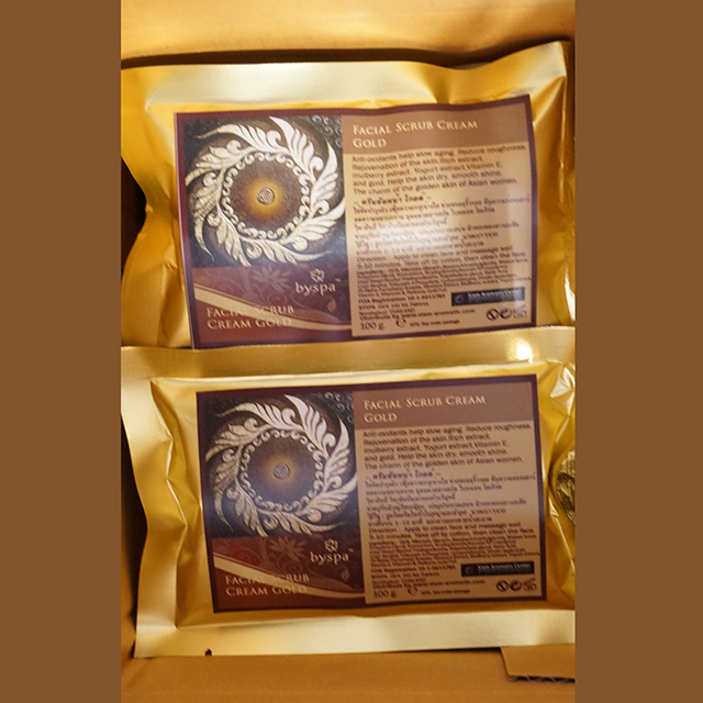 FACIAL SCRUB CREAM GOLD เฟเชี่ยลสครับครีม โกลด์ (ครีมขัดหน้าทอง) 