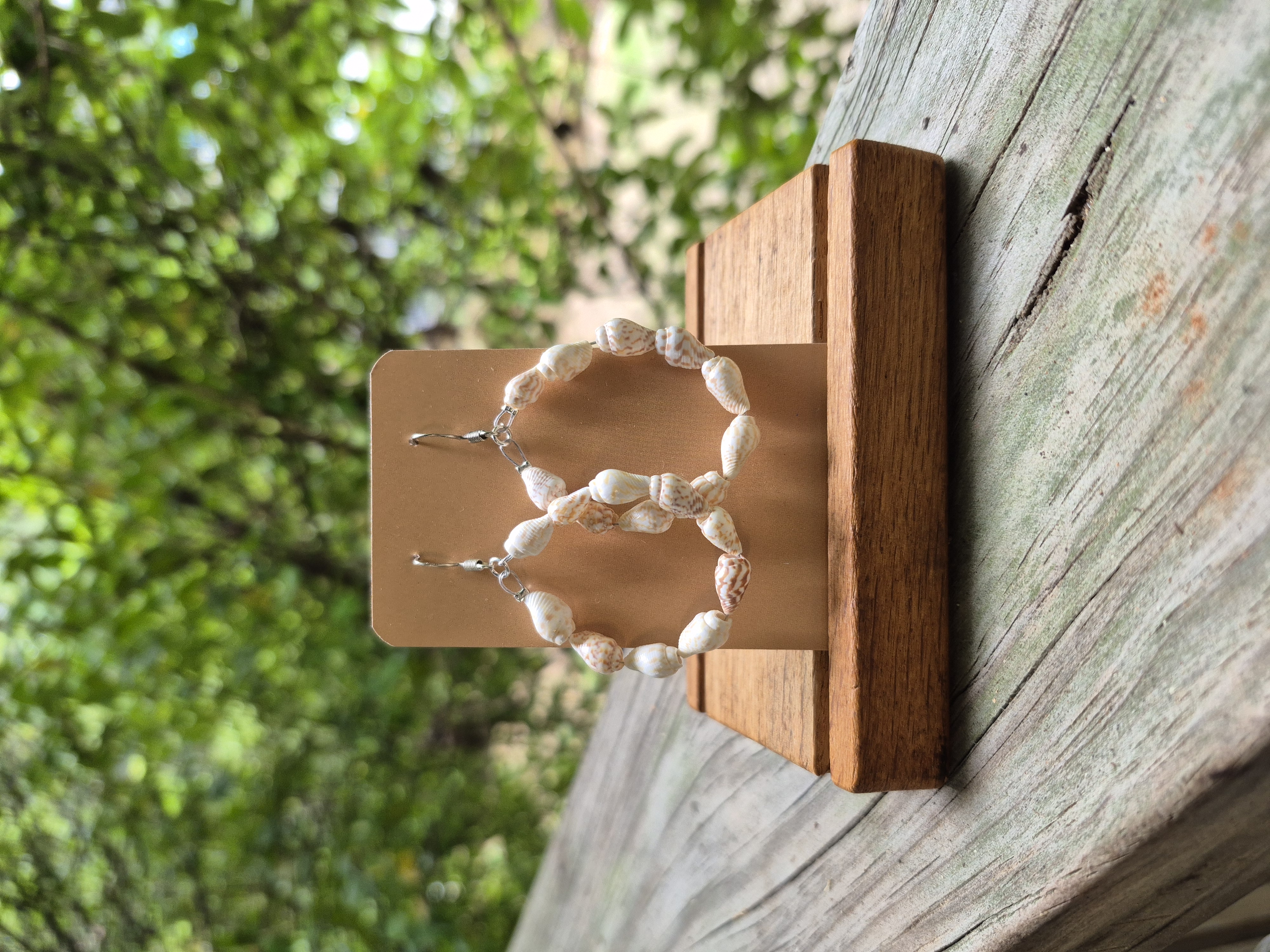 Shell Hoop Earrings