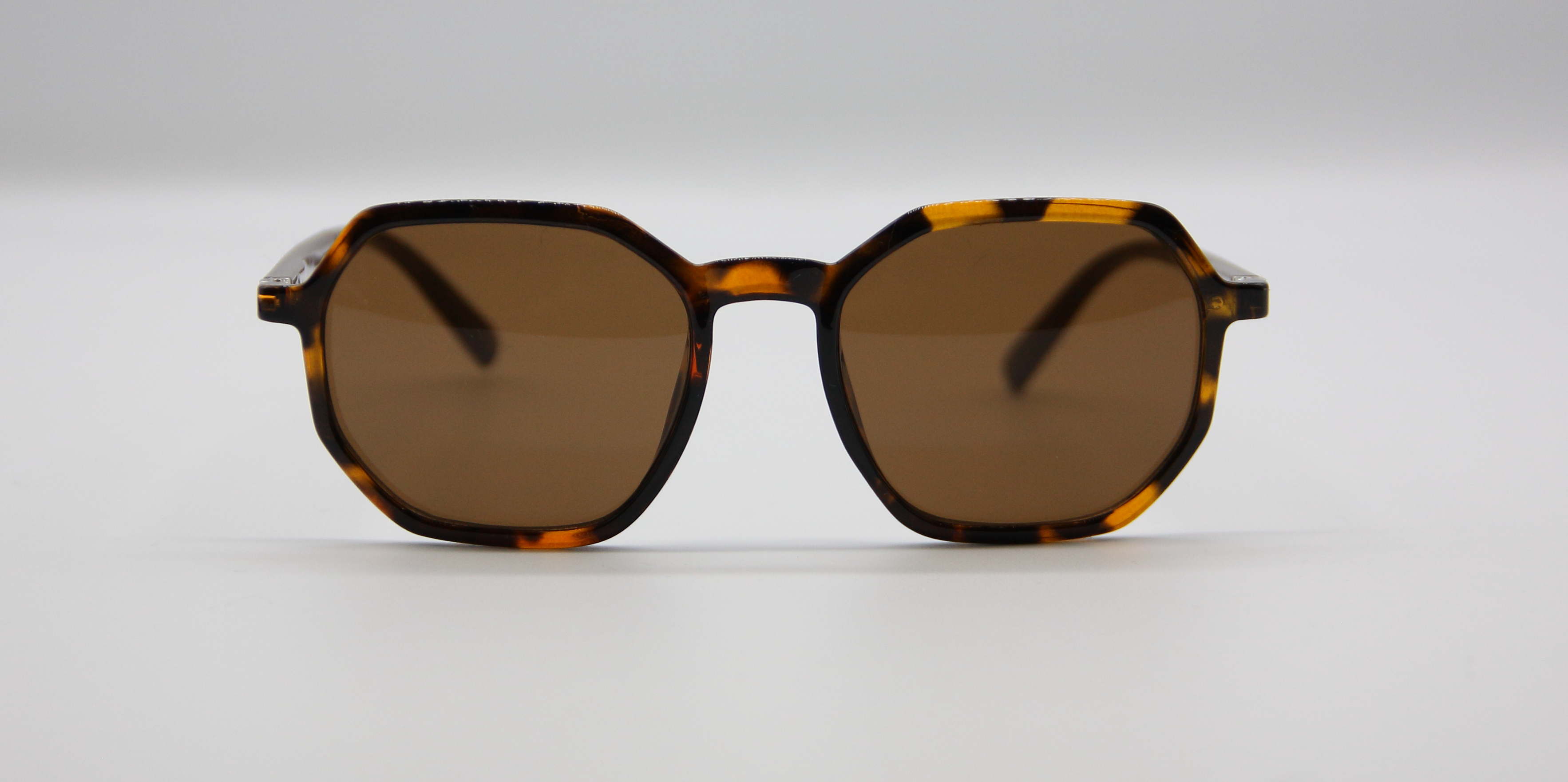 Modest tiger sunglasses