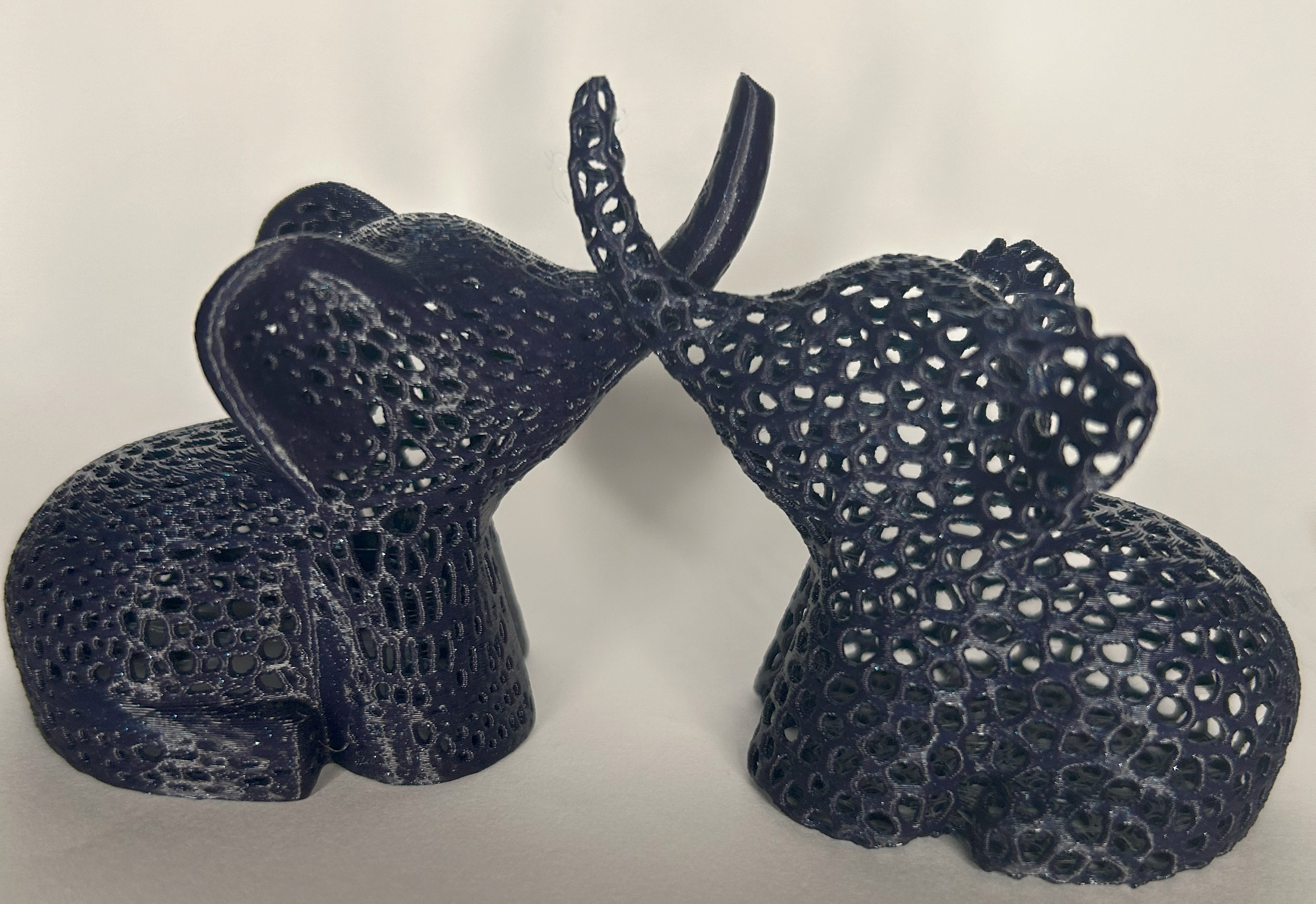 Olifantje Voronoi patroon groen en blauw 