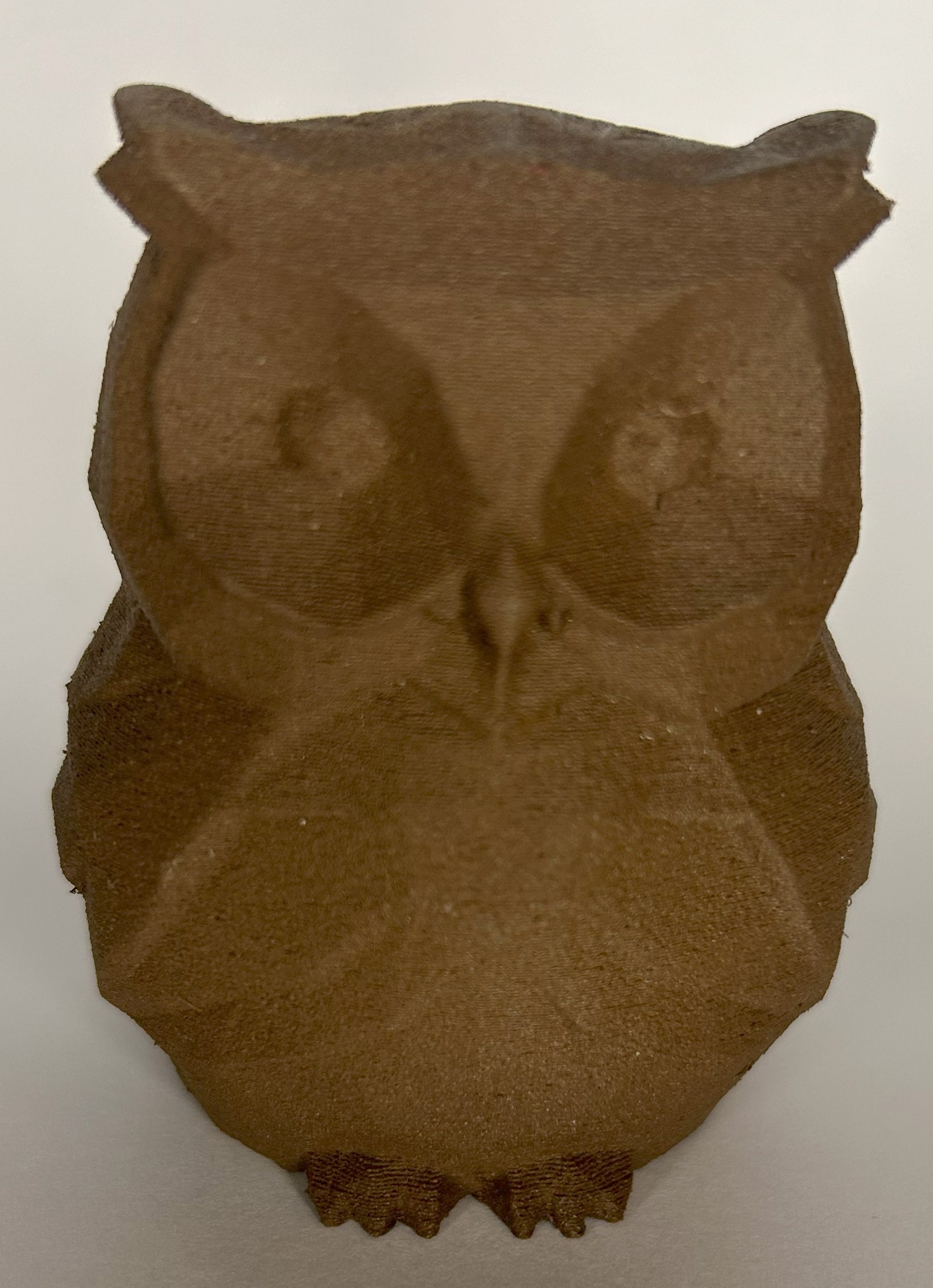 houten uiltje Licht en Donker hout