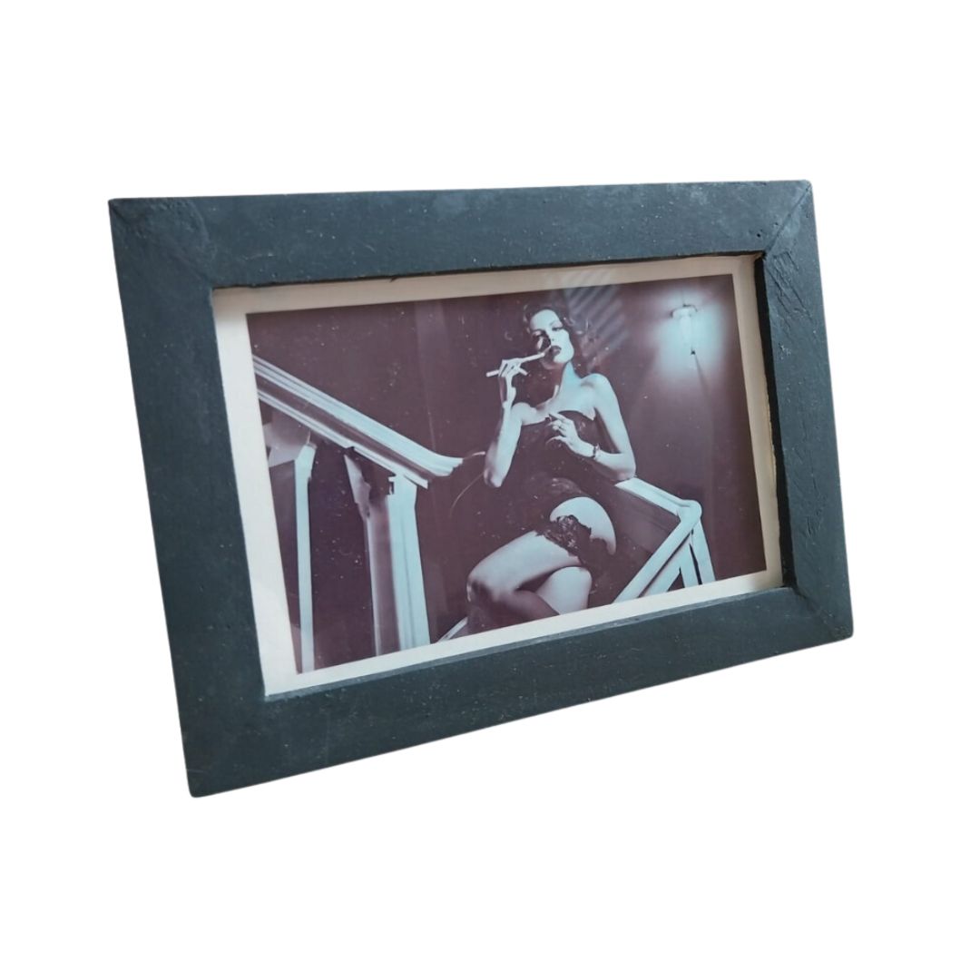 Quadro Decorativo La Donna in Nero