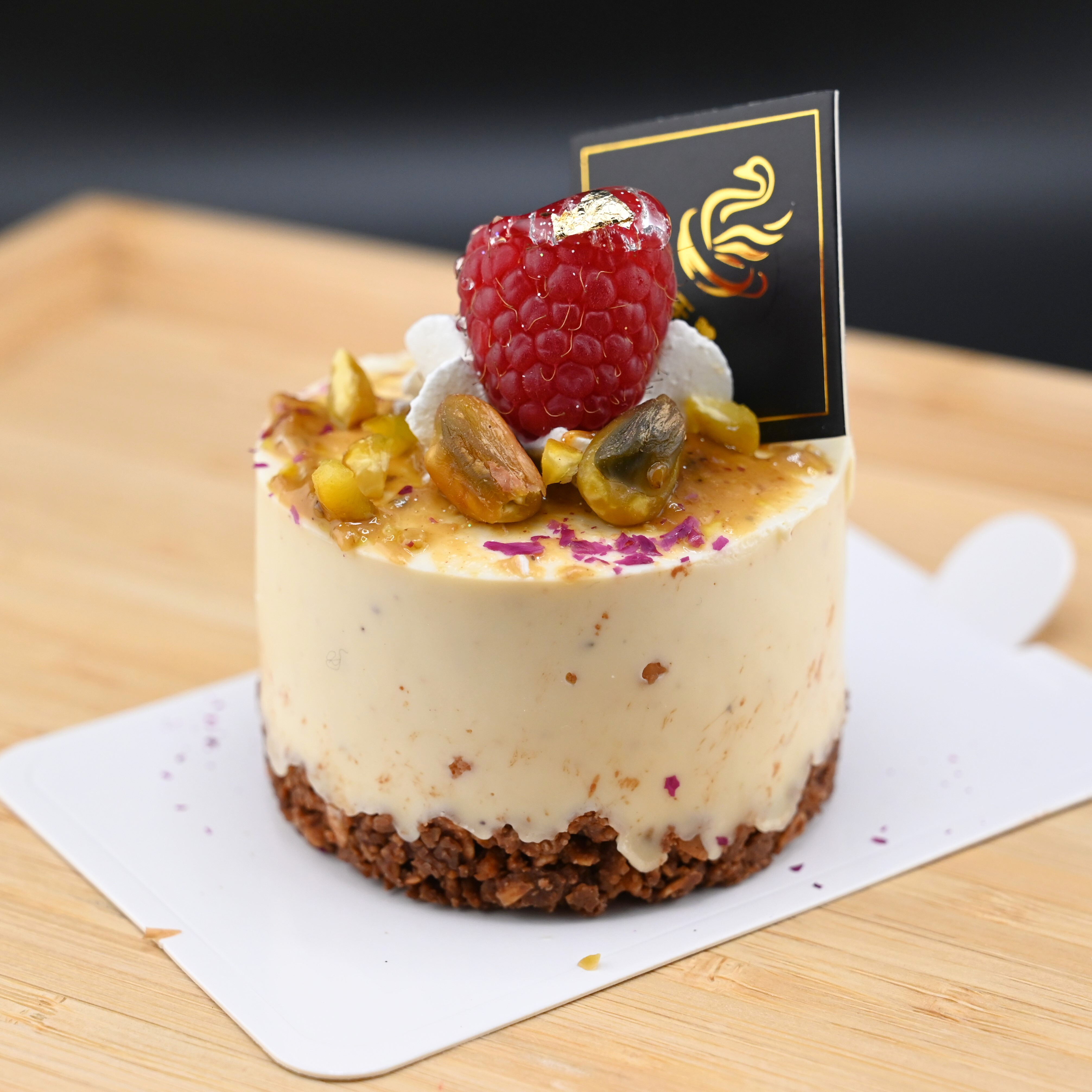  French Cheesecake W/Pistachio