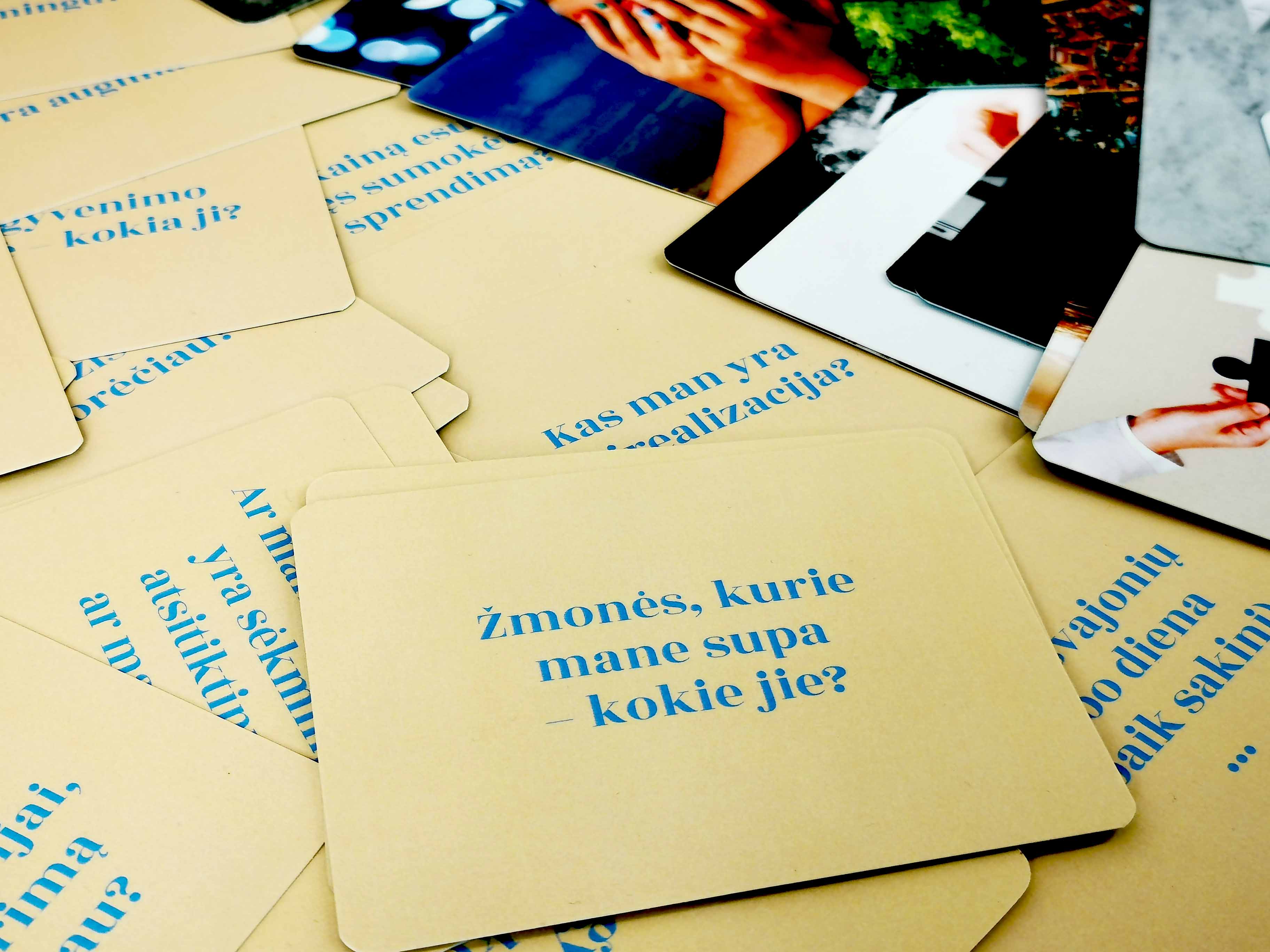 KARJERA. Metaforinės kortelės profesiniam keliui surasti