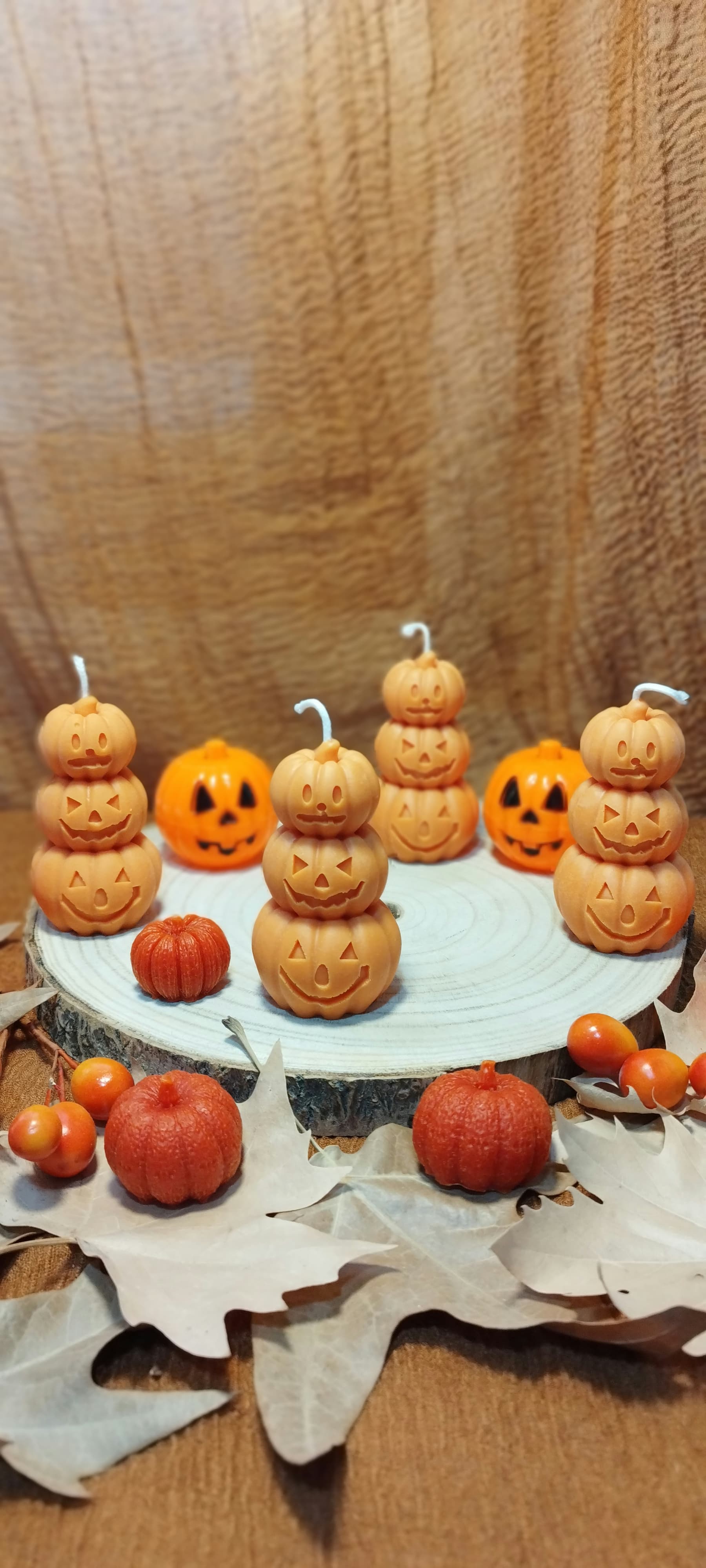 Velas de soja , trio de calabazas apiladas