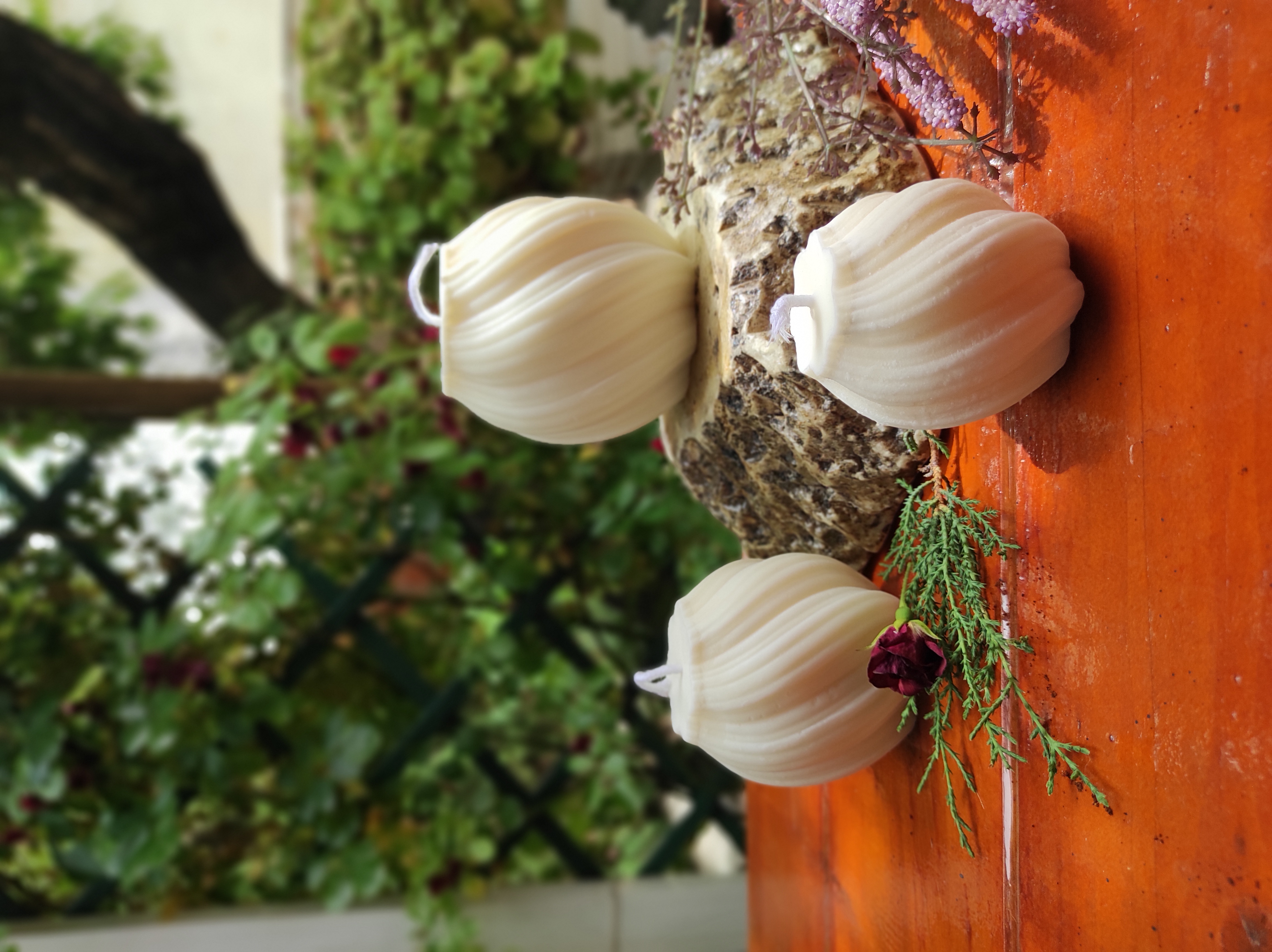 Velas de soja de forma geométrica irregular de ondas