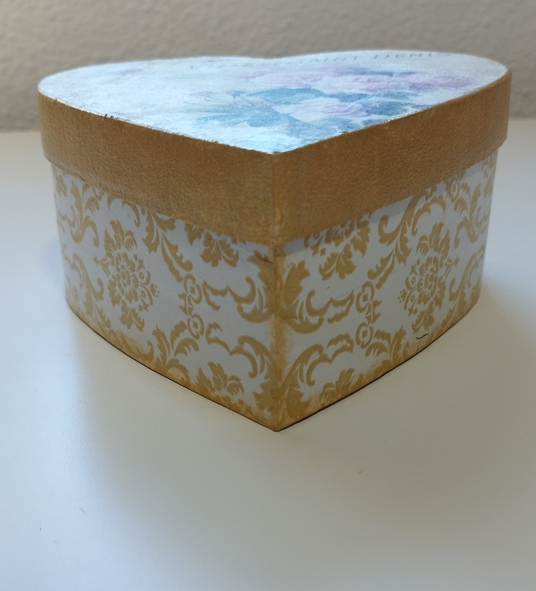 Caja en forma de corazón