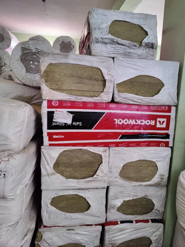 Insulation Rockwool RB Slabs 48 Kg 50mm, For Walls & Partitions, Size: 500mm X 1000mm (1m x0.5m) (1 bundle 75.32 SQFT)