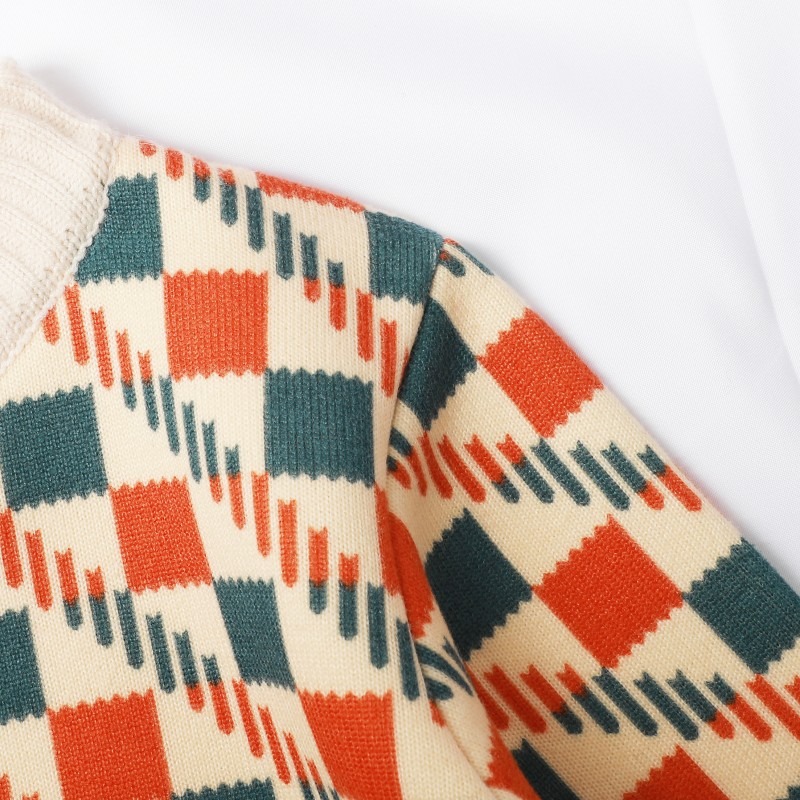 2024 new boys autumn and winter square pattern stylish Korean version of one-piece velvet knitted sweater