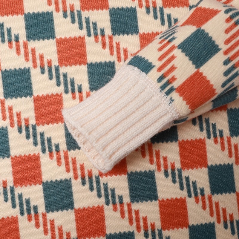 2024 new boys autumn and winter square pattern stylish Korean version of one-piece velvet knitted sweater