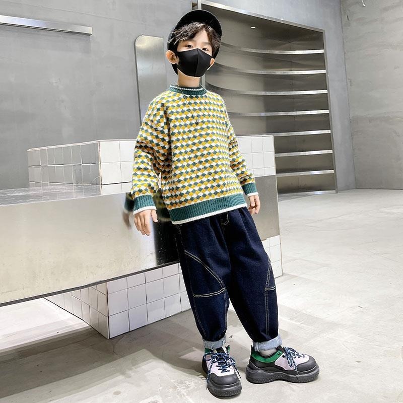 2024 Autumn and Winter Children's Winter Clothes Knitted Splicing Color Plaid Pattern Boys Winter Thickened Western Style Sweater