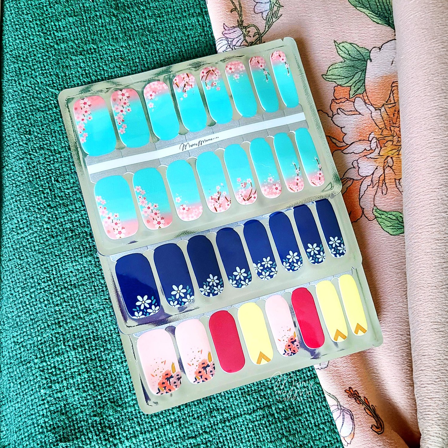 Pack Fleuri – Lot 3 Stickers d’Ongles