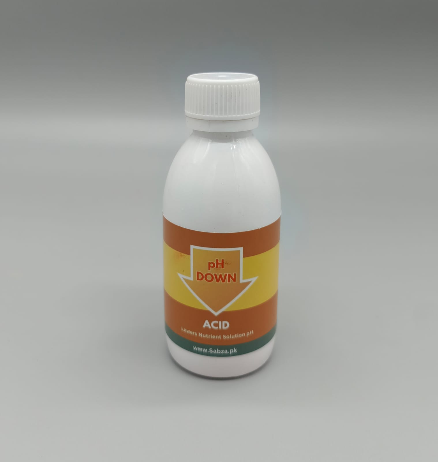 Sabza Hydroponic pH Down Solution (100ml) – Premium Acid Formula for Stable pH Control in Hydroponic Systems