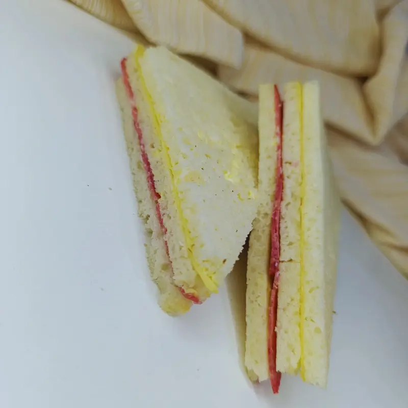 Sandwich de miga - Salame y Queso  