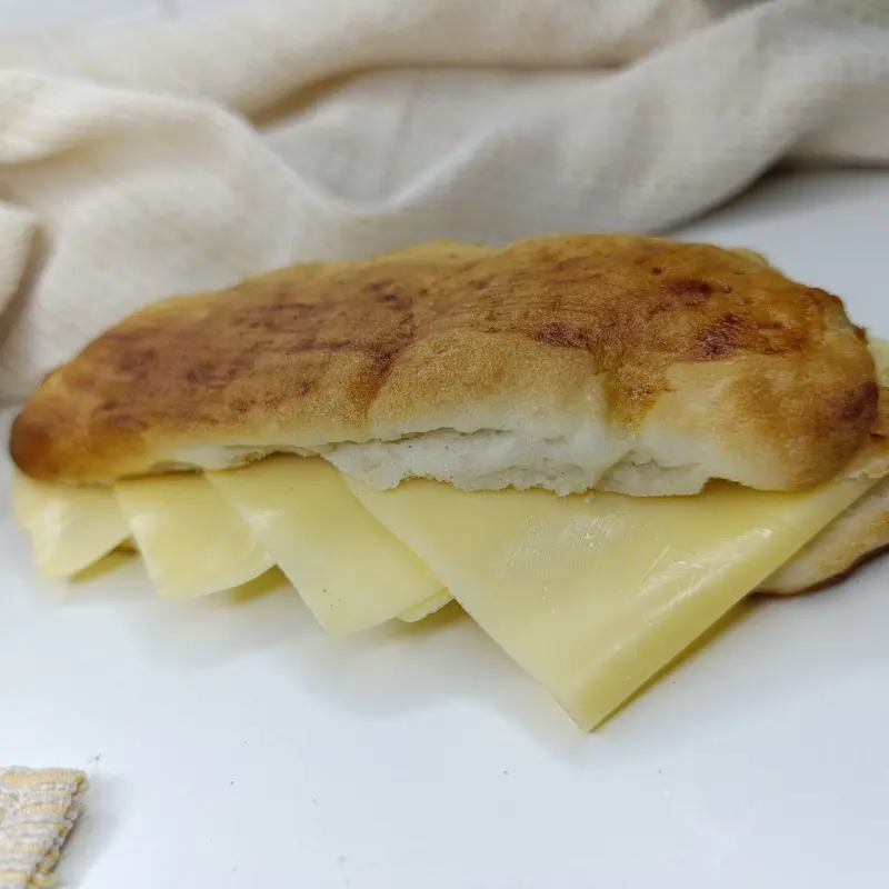 Sandwich Apretado de Queso