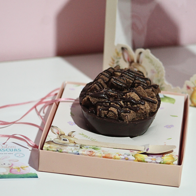 Huevo Relleno Brownie