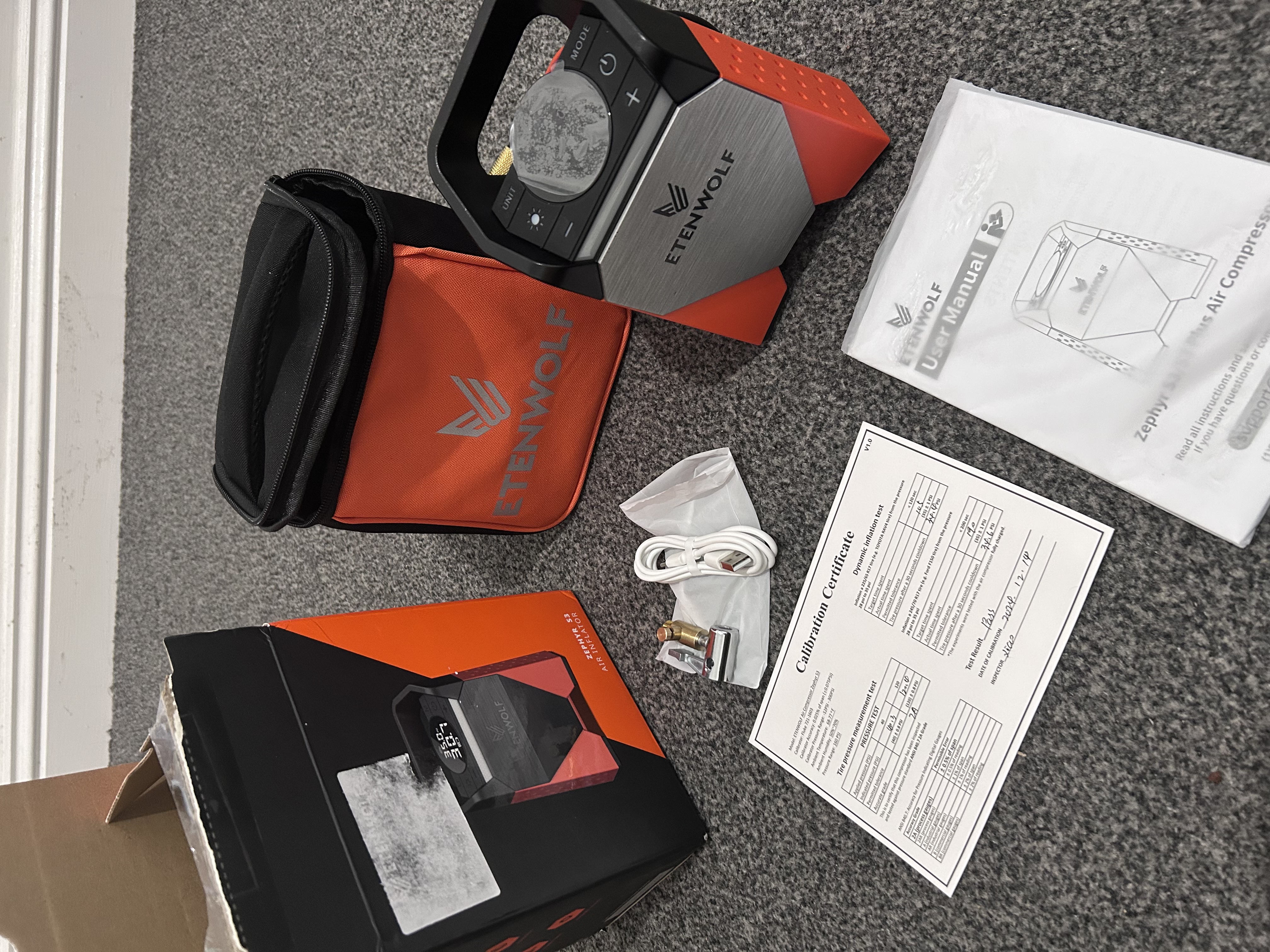 EtenWolf Tyre Inflator Air Compressor Heavy Duty and Cordless