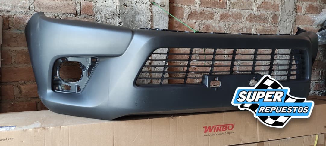 Hilux Parachoque Delantero 2016-2020
