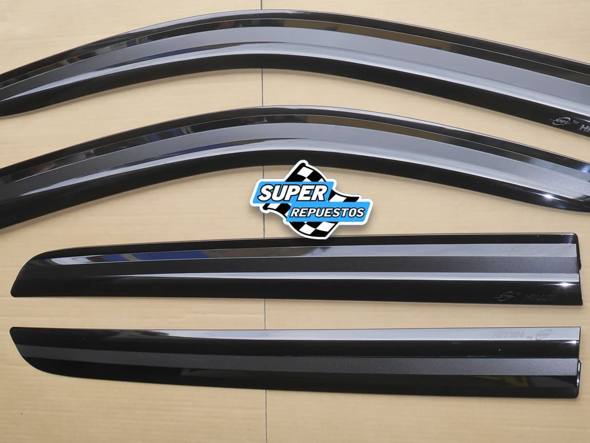 Hilux Correlluvia Negro