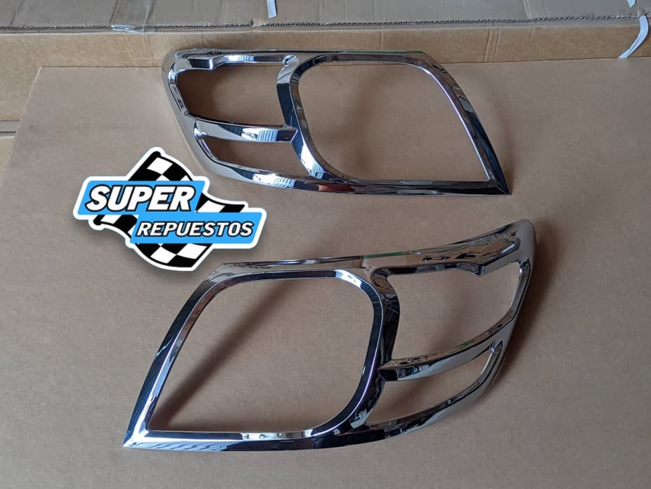 Hilux Adornos Faro Delantero 2011 al 2015