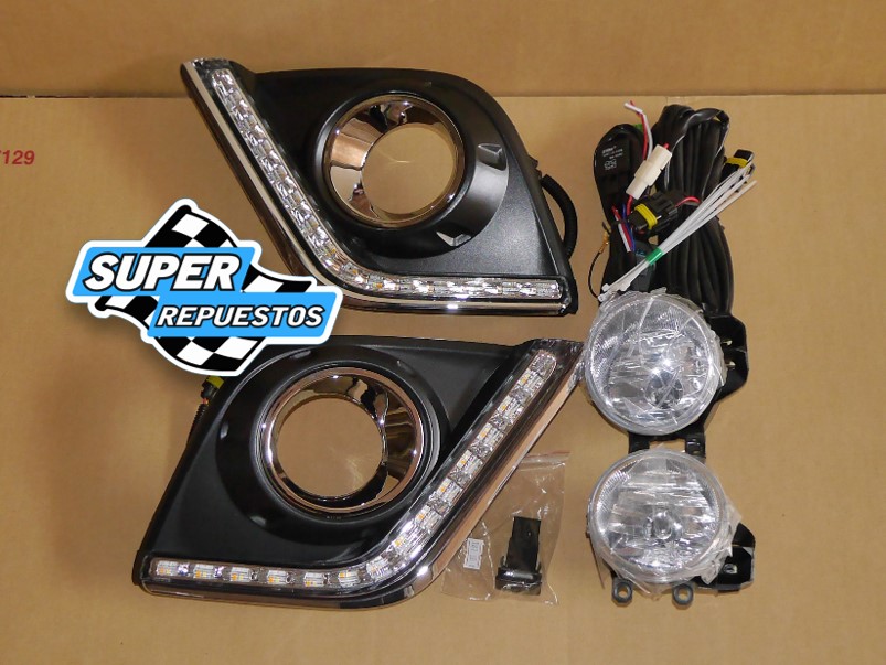 Hilux Neblineros 2016 al 2020 con Tapa Led