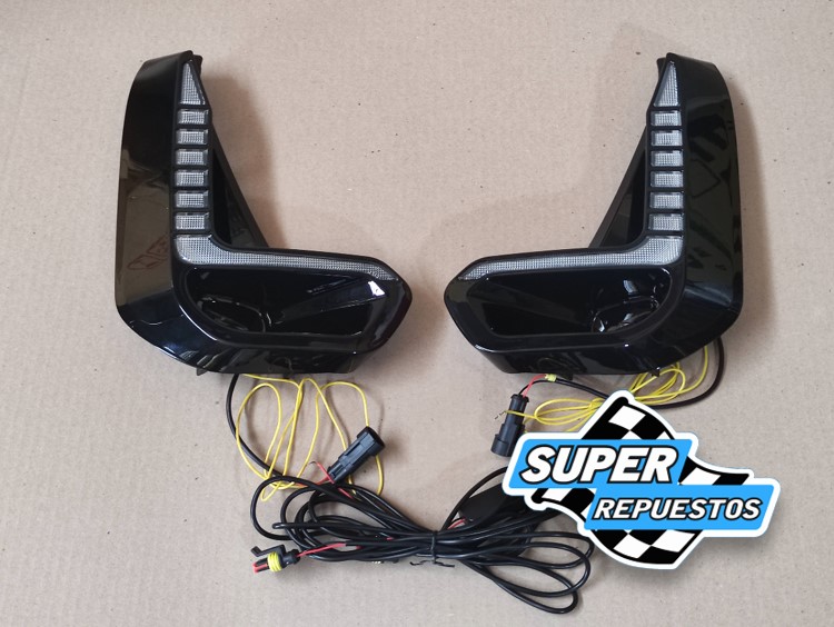 Hilux Tapa Led 2021 al 2023