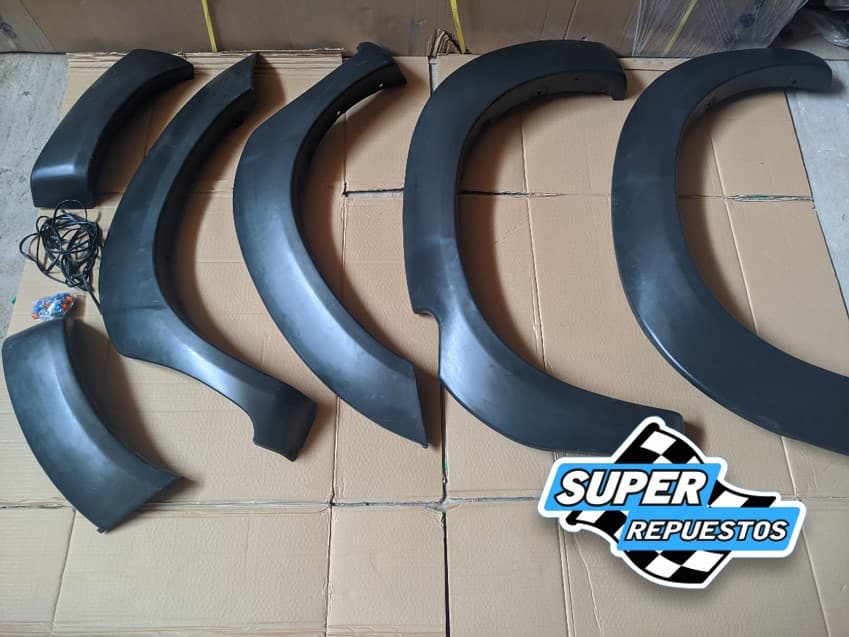 Hilux Fender Kit 2006 al 2010