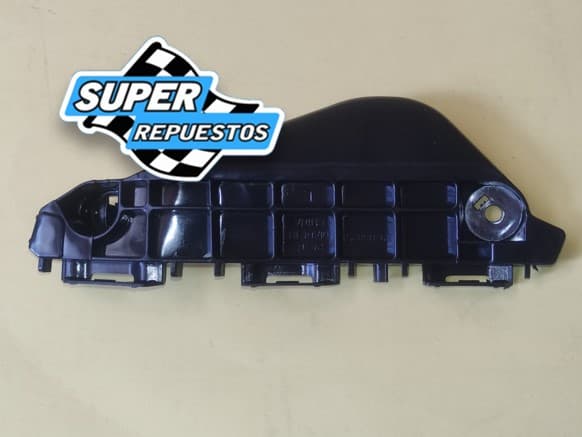 Yaris Parachoque Guia Delantera 2014 al 2017