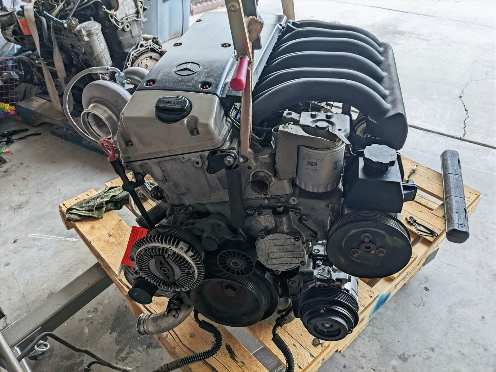 Mercedes-Benz OM606 Turbo Diesel Engine