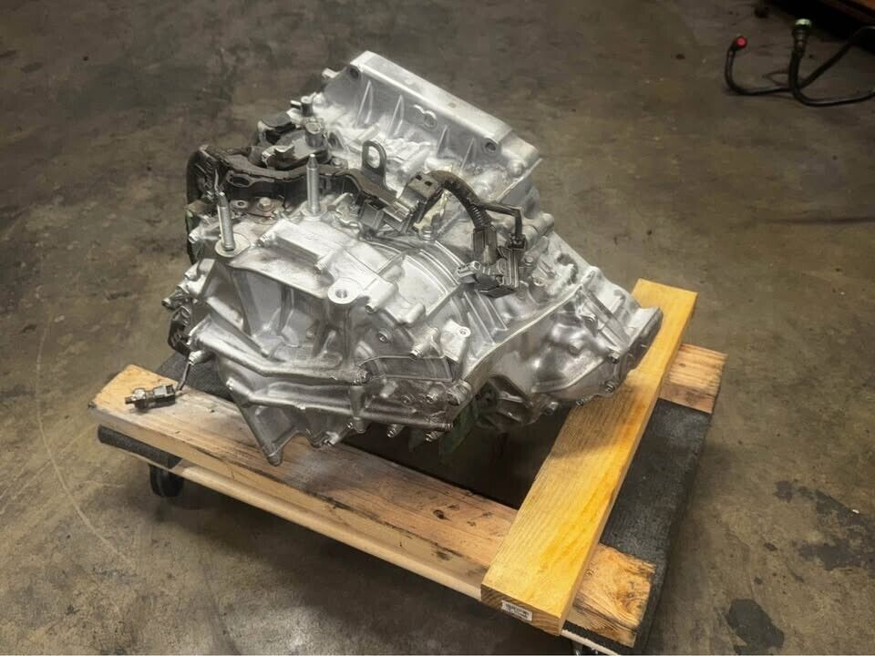 2023 2024 Honda HR-V HRV 2.0L AWD Automatic Transmission 1K Miles OEM