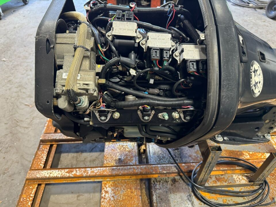 2006 Mercury 150 hp Optimax 25 XL Outboard Boat Motor Engine 25 2-Stroke Runs