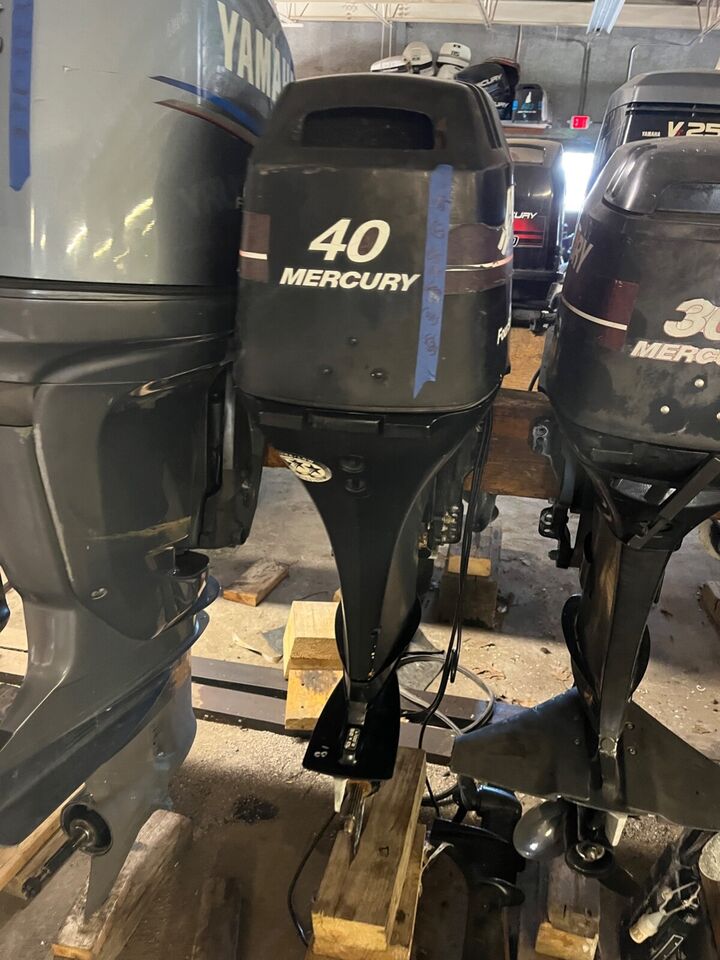 2003 Mercury 40 hp 4-Stroke EFI 20 Outboard Boat Motor Engine Four Stroke Runs