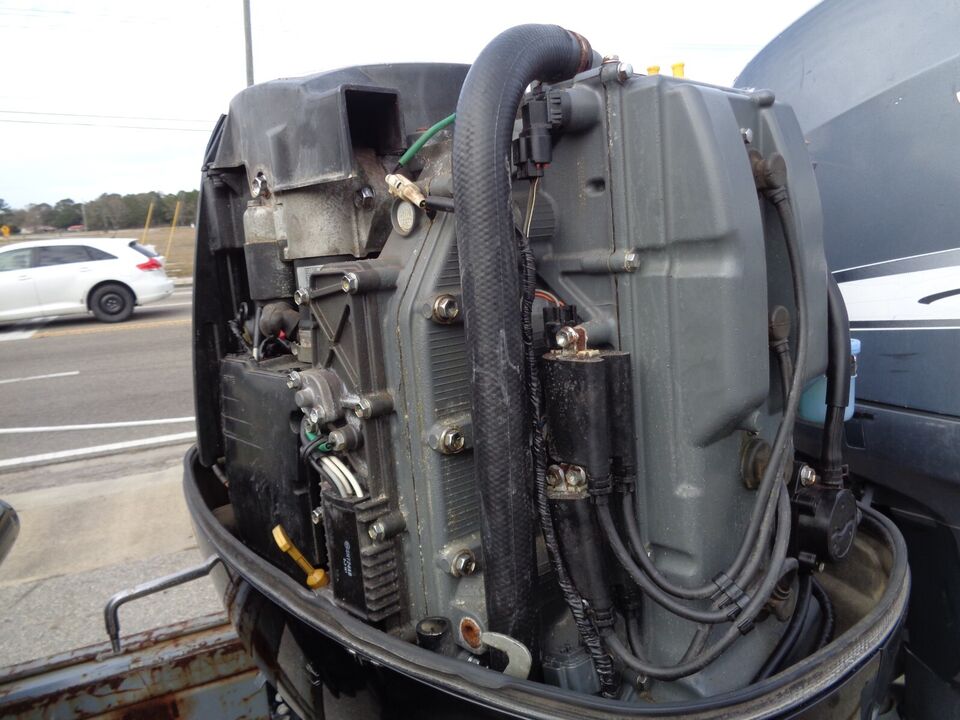 2006 SUZUKI DF115 115 HP 25 4-STROKE OUTBOARD BOAT MOTOR ENGINE 870 HRS