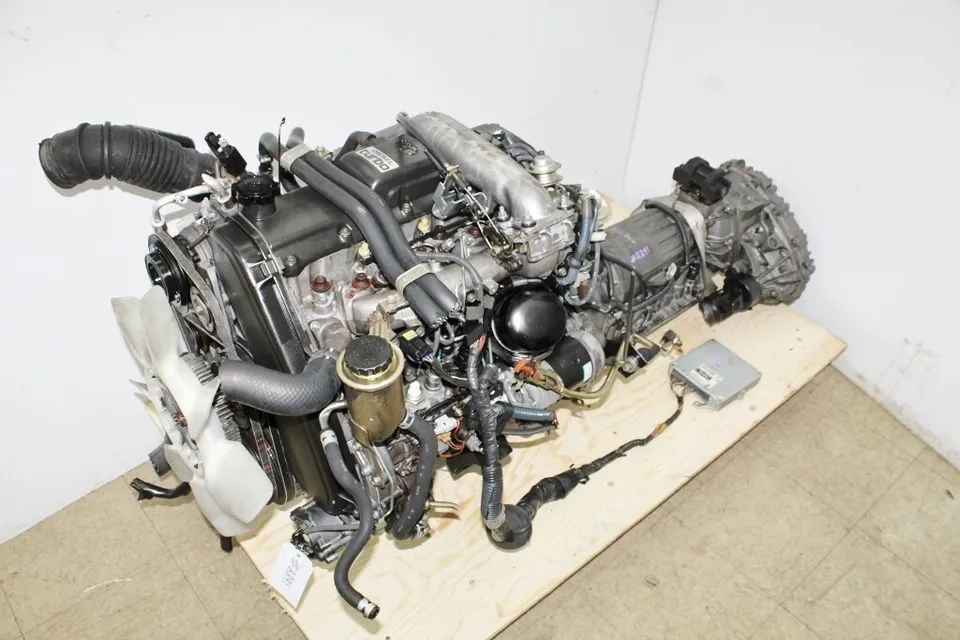 TOYOTA HILUX SURF 1KZ-TE TURBO DIESEL ENGINE