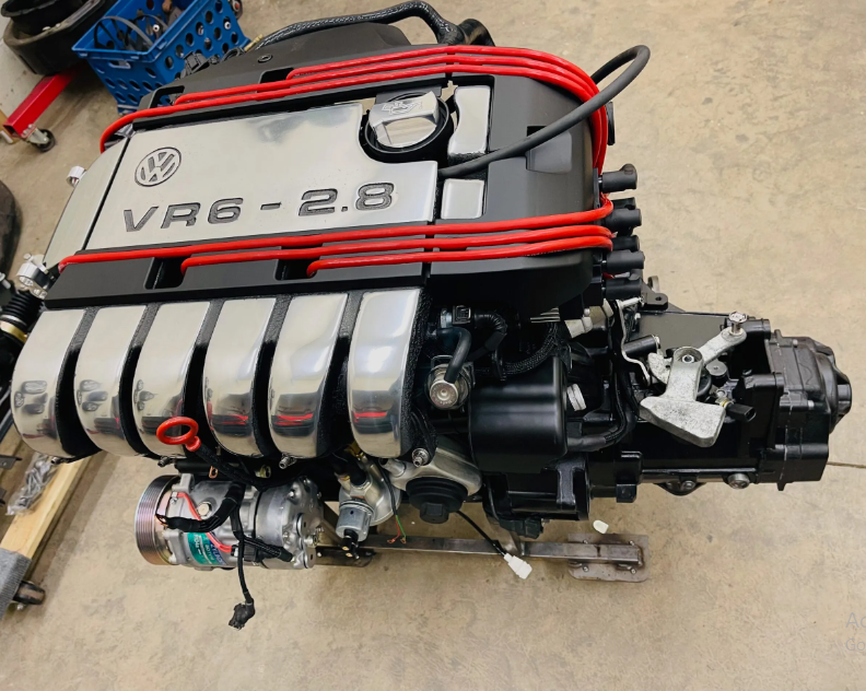 Volkswagen VR6 2.8L Engine